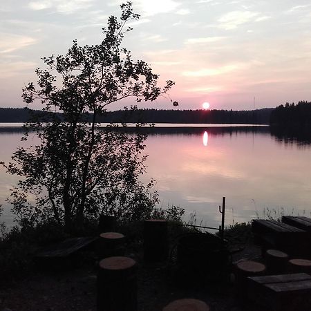 Villa Ollilan Lomamajat à Kuusamo Extérieur photo