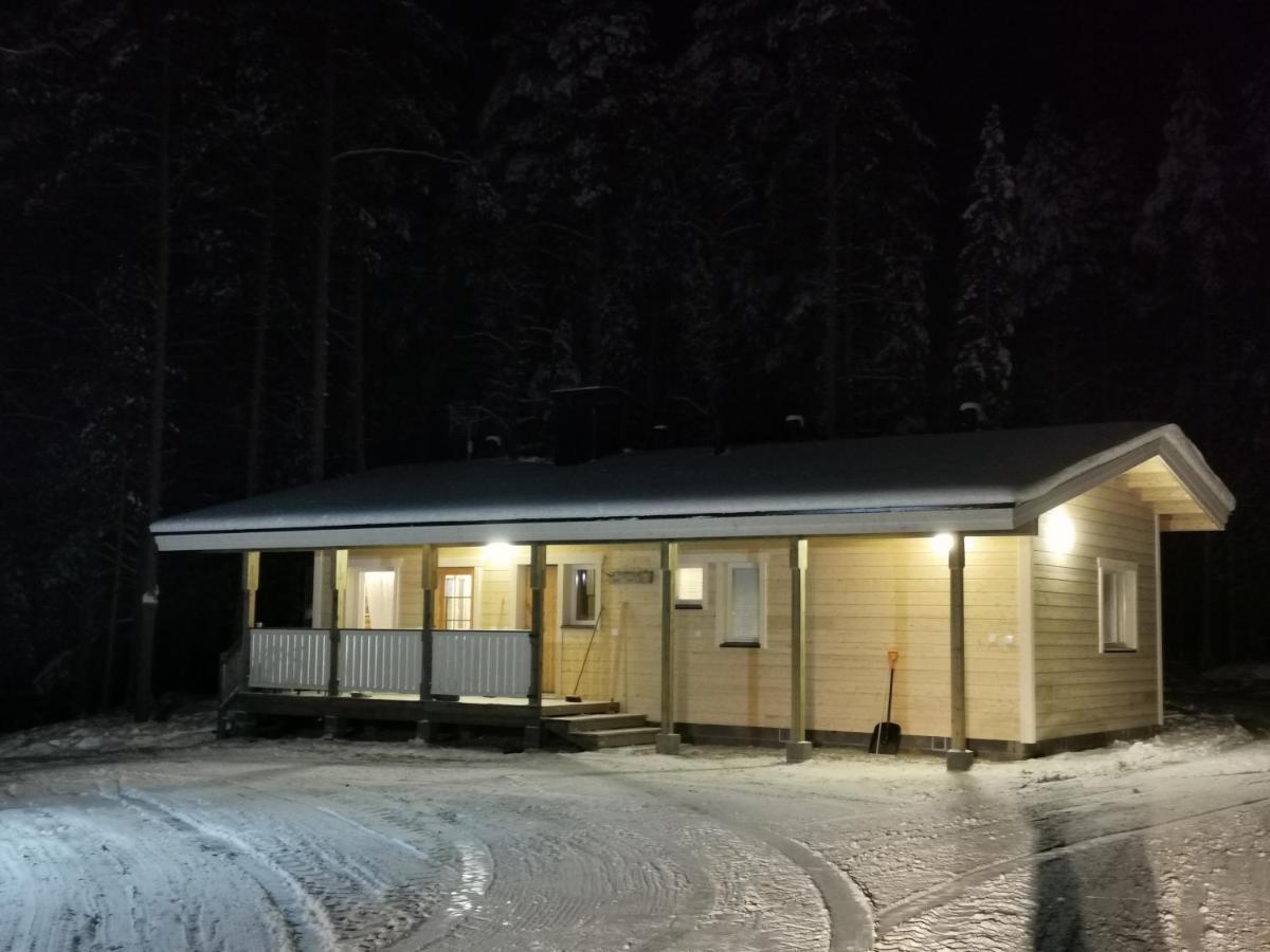 Villa Ollilan Lomamajat à Kuusamo Extérieur photo